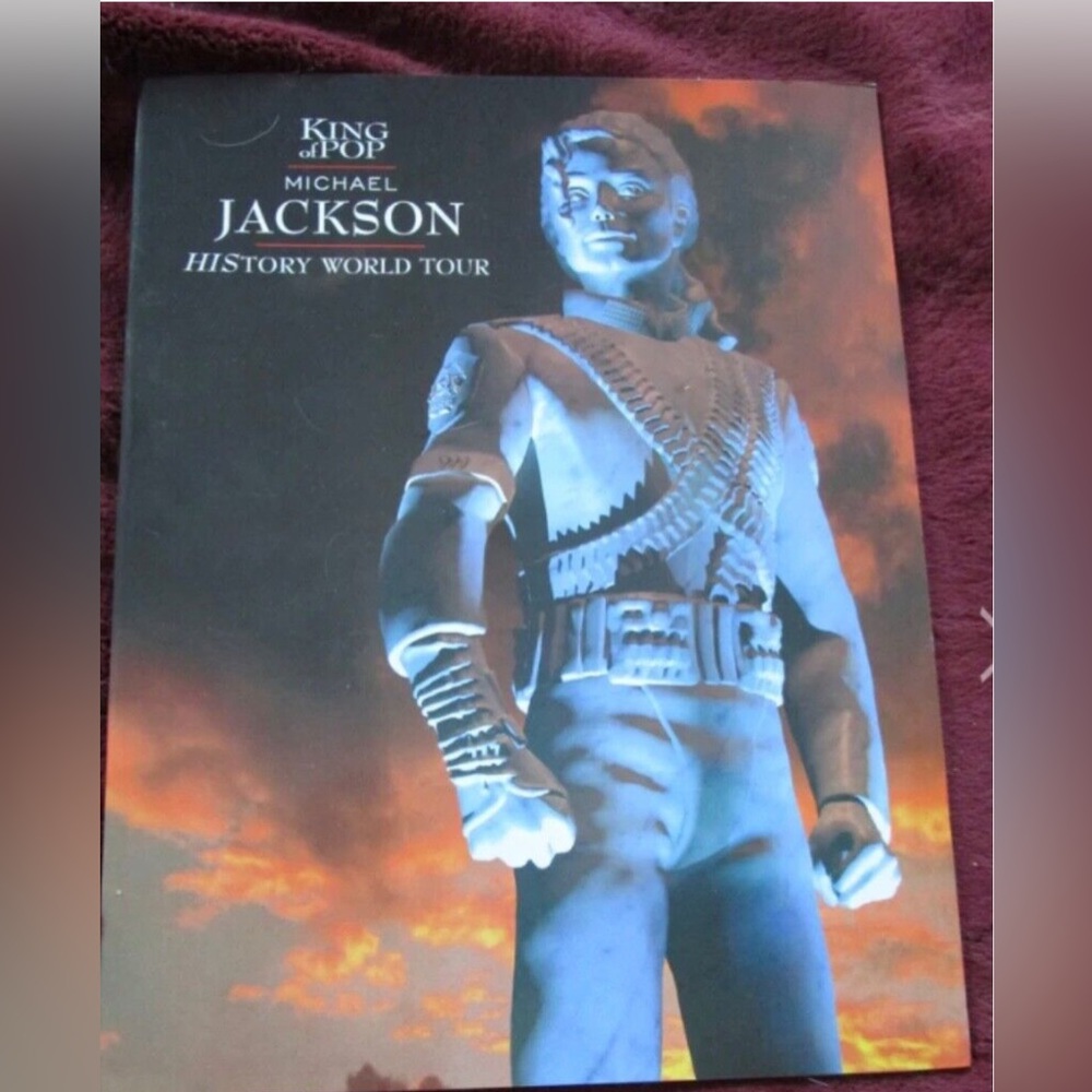 Michael Jackson Official 1996 HIStory Tour Book Giant Program New